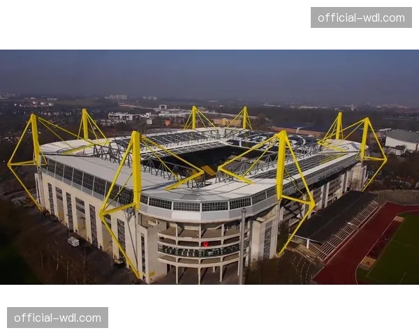 多特蒙德主场伊杜纳信号公园球场启动大规模翻新计划